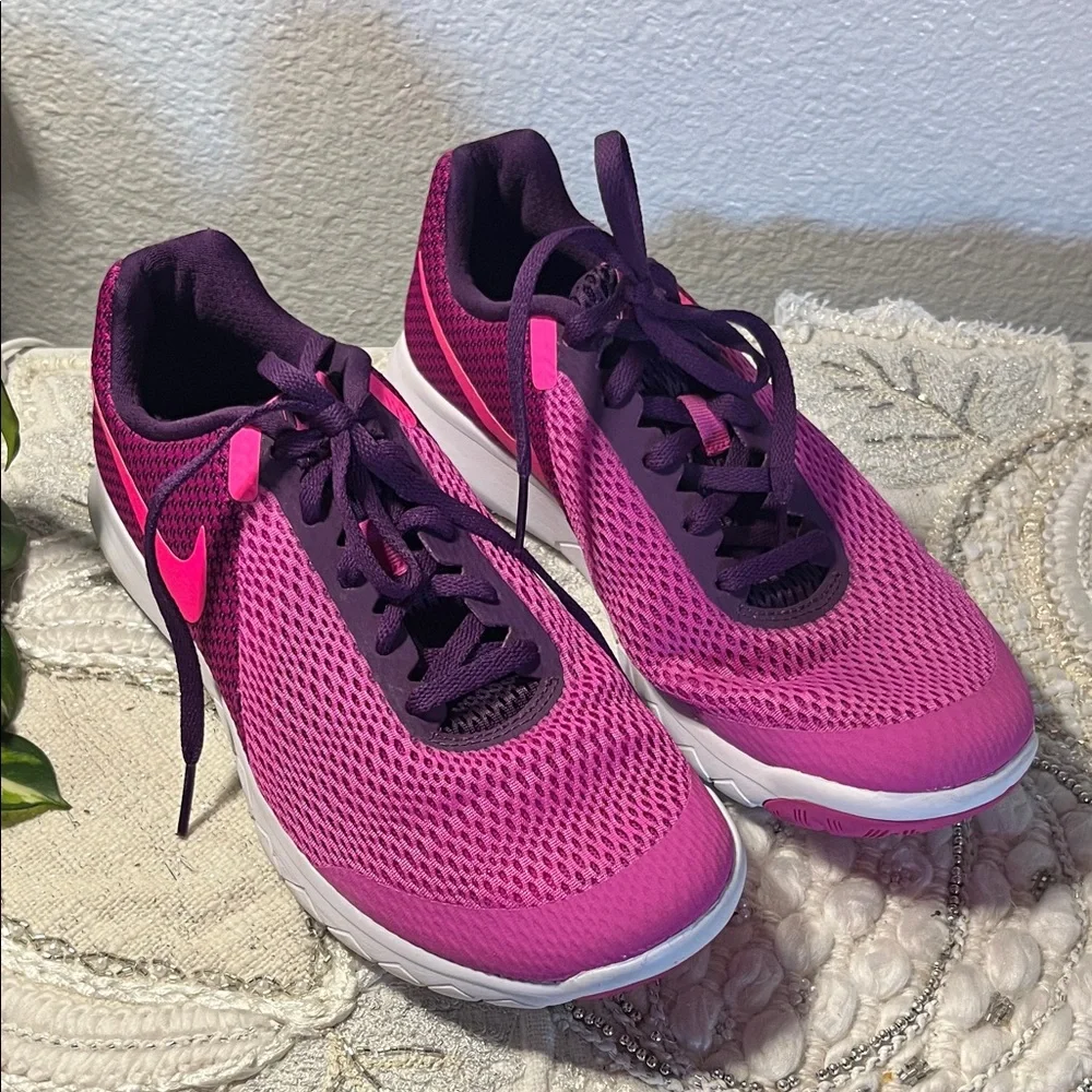 EUC Nike Flex Experience RN 6 Women's
